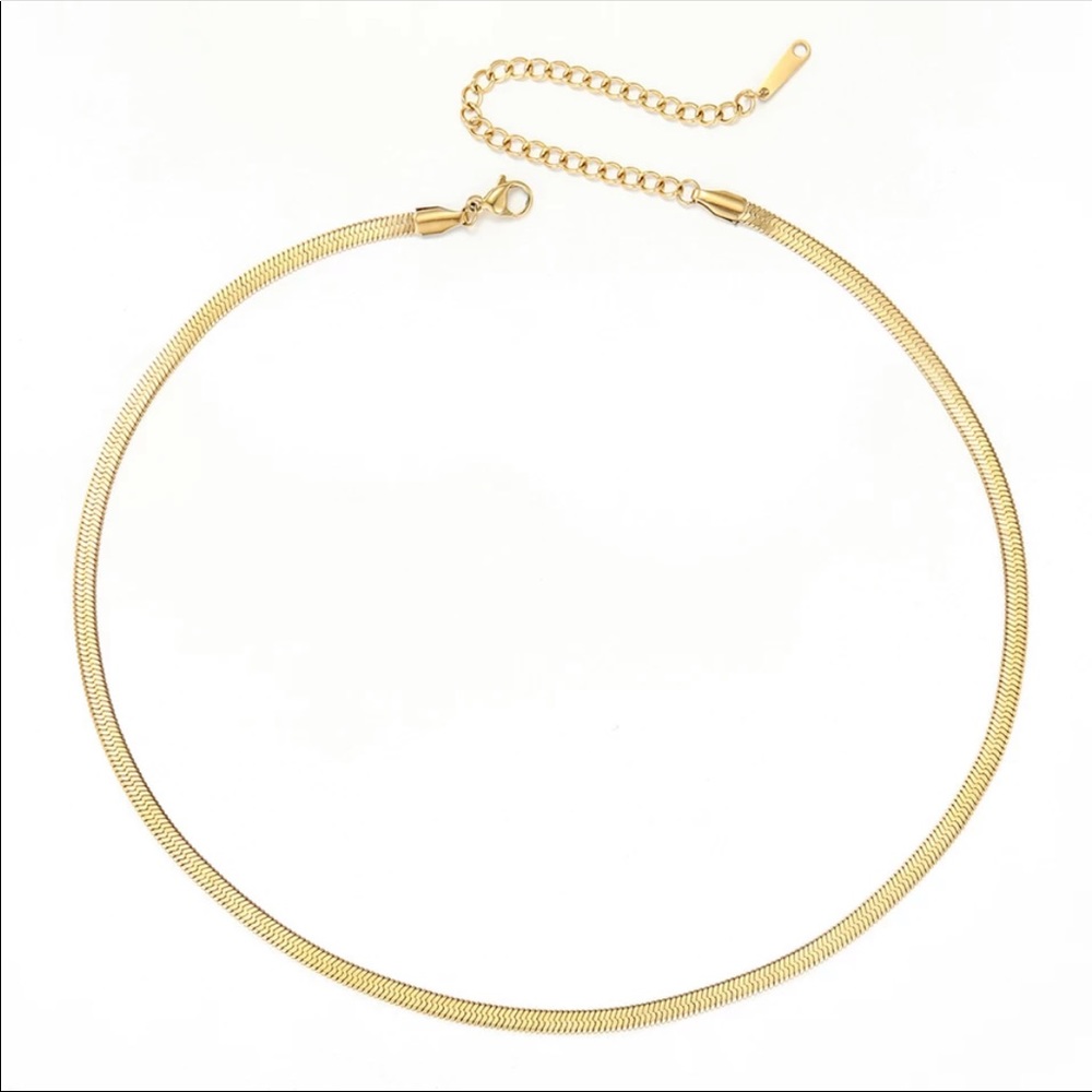 Kara • Stainless Steel Snake Chain - Picture 4 of 5